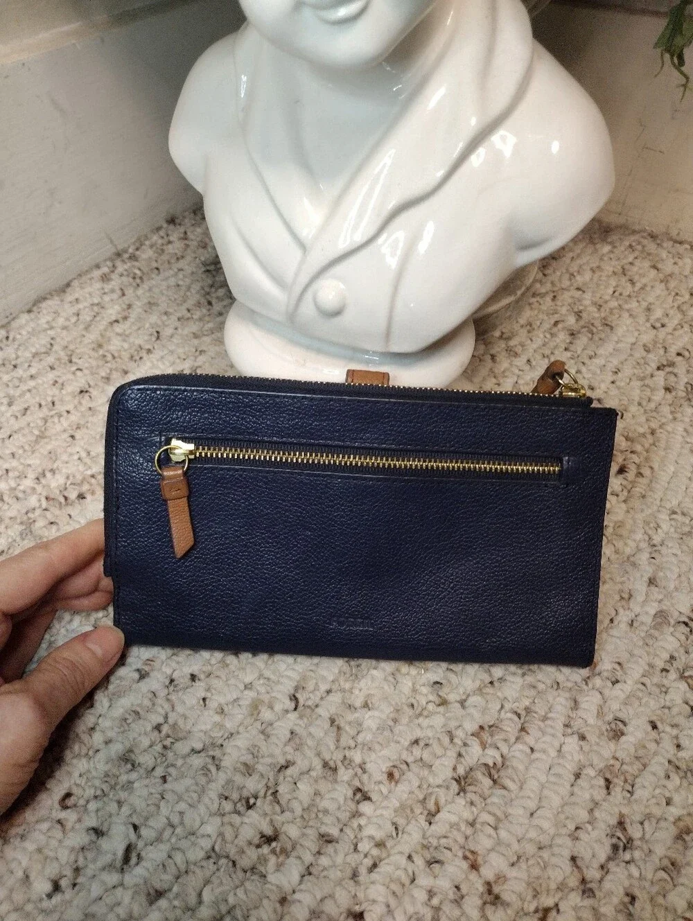 Fossil Emma Navy & Multi Abstract Floral Zip Clutch Pebbled Leather Wallet - Picture 7 of 8